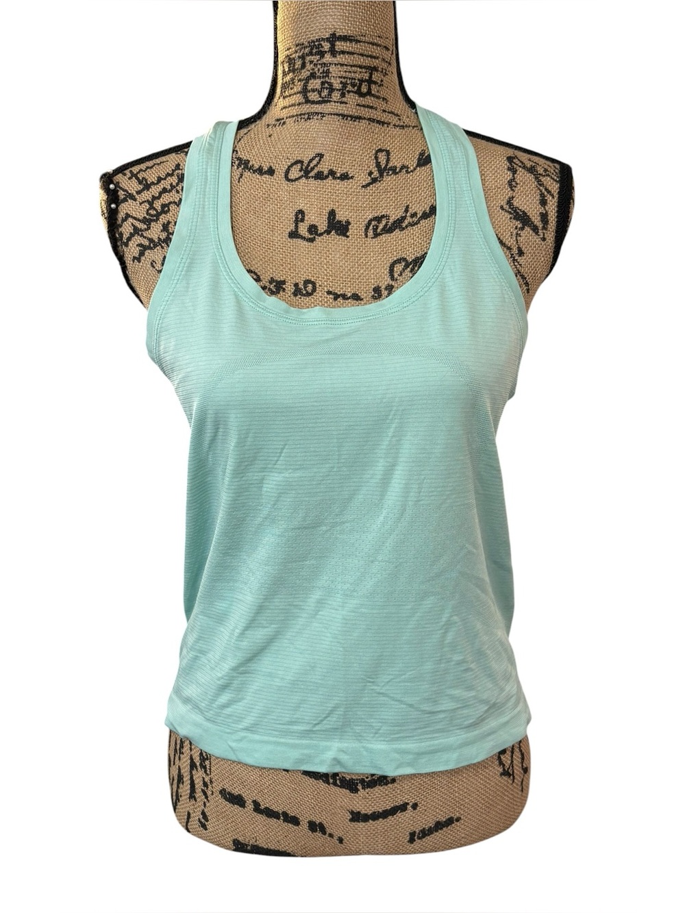 Lululemon Swiftly Tech Racerback Tank 2.0 Race Length Mint Green Size 8 Running